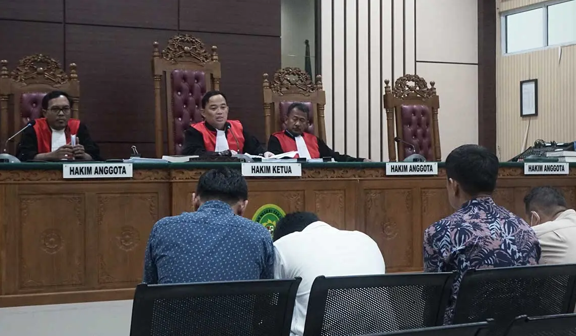 4 Terdakwa Kasus Korupsi Jembatan Marok Kecil Kepulauan Riau Divonis Bebas
