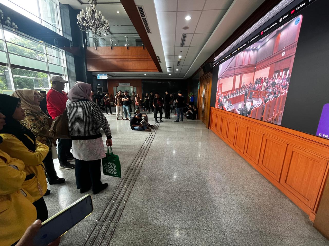 Antisipasi Pengunjung Sidang Membludak, PN Jakpus Gelar ‘Nobar’ Tuntutan Hasto