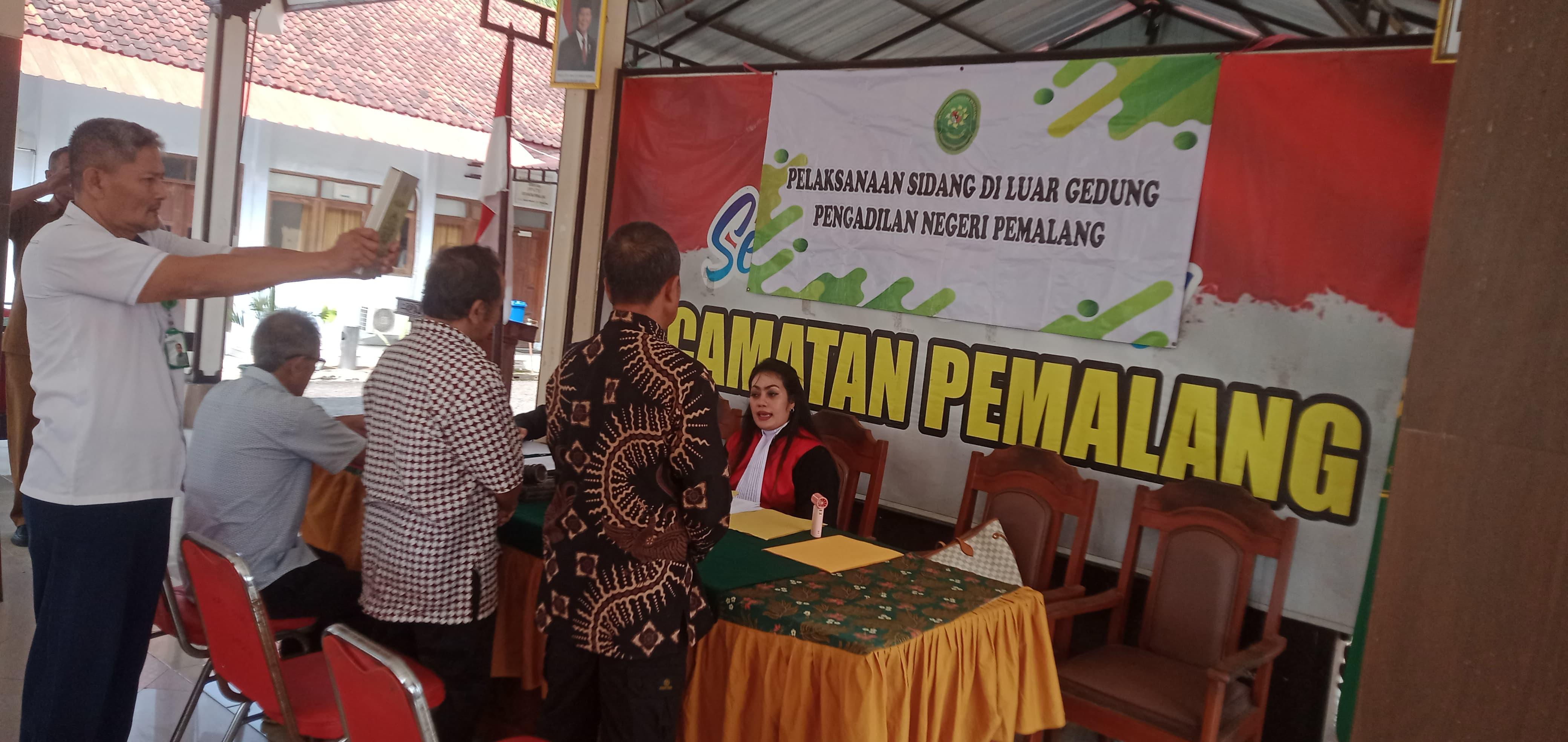 Dekatkan Layanan, PN Pemalang Sidang di Luar Gedung