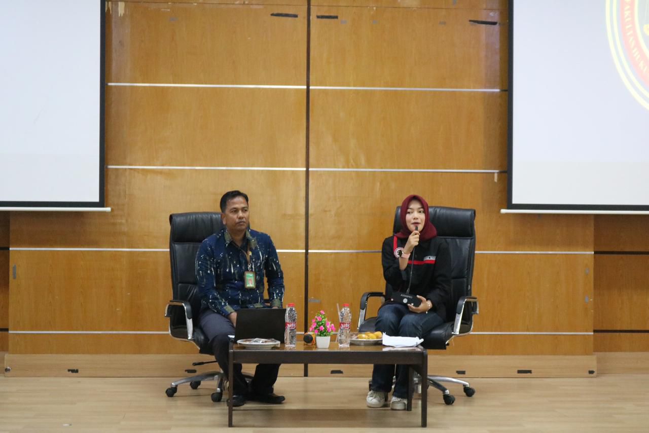 Hakim ad hoc tipikor PN Banda Aceh, Zul Azmi menjadi pembicara di Universitas Syiah Kuala (dok.pri)