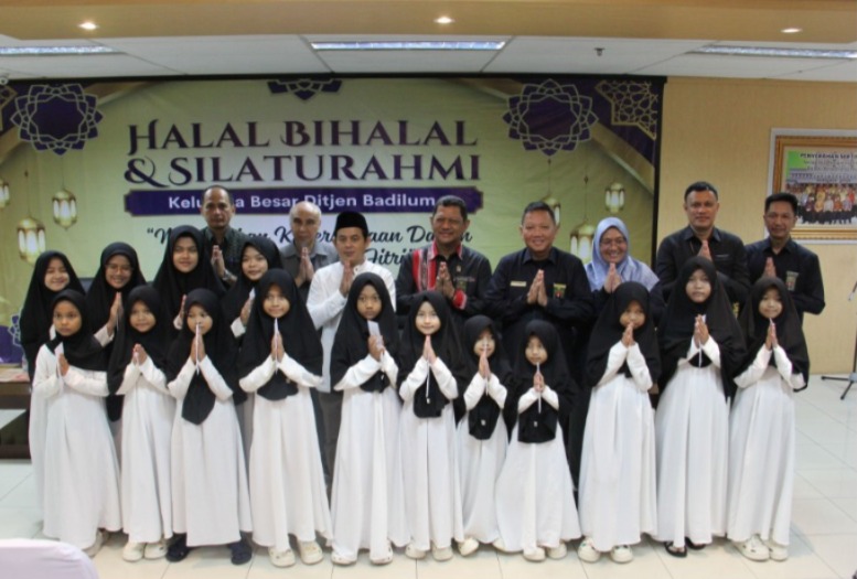 Ditjen Badilum Gelar Halalbihalal dan Santuni Anak Yatim