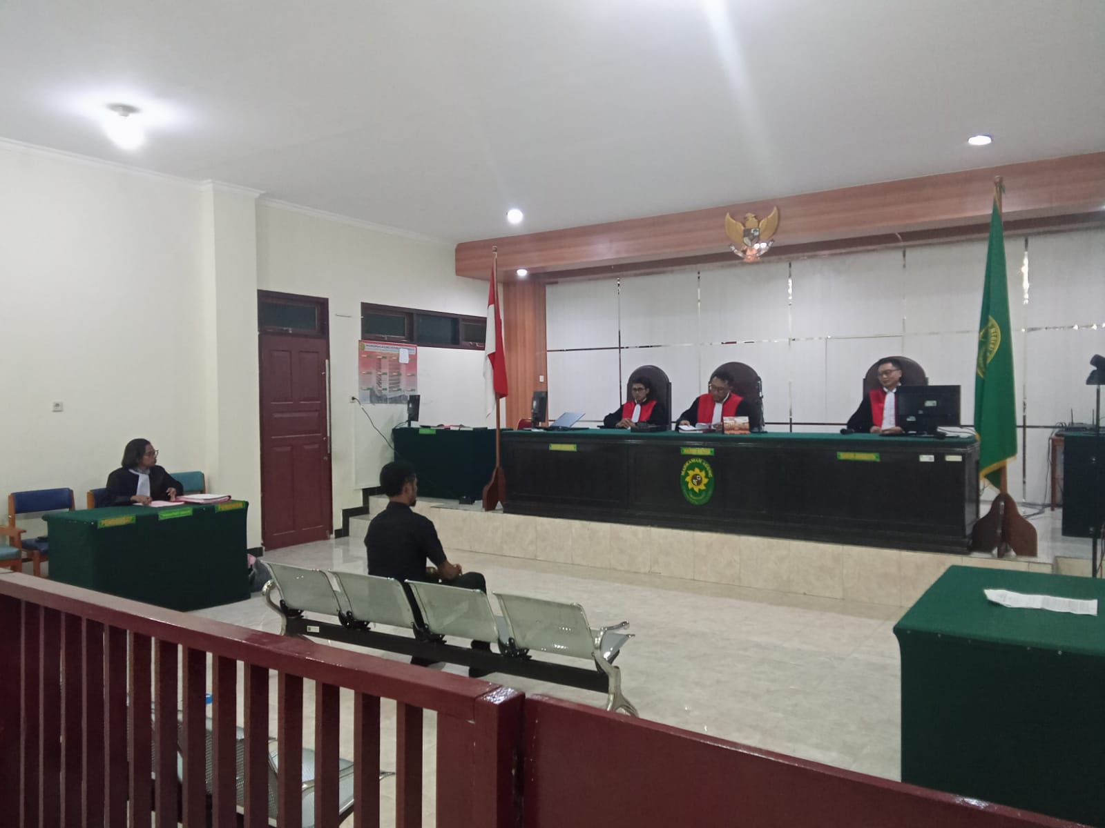 Emosi Karena Sering Diganggu, Terdakwa ini Tusuk Rekannya yang Tunawicara