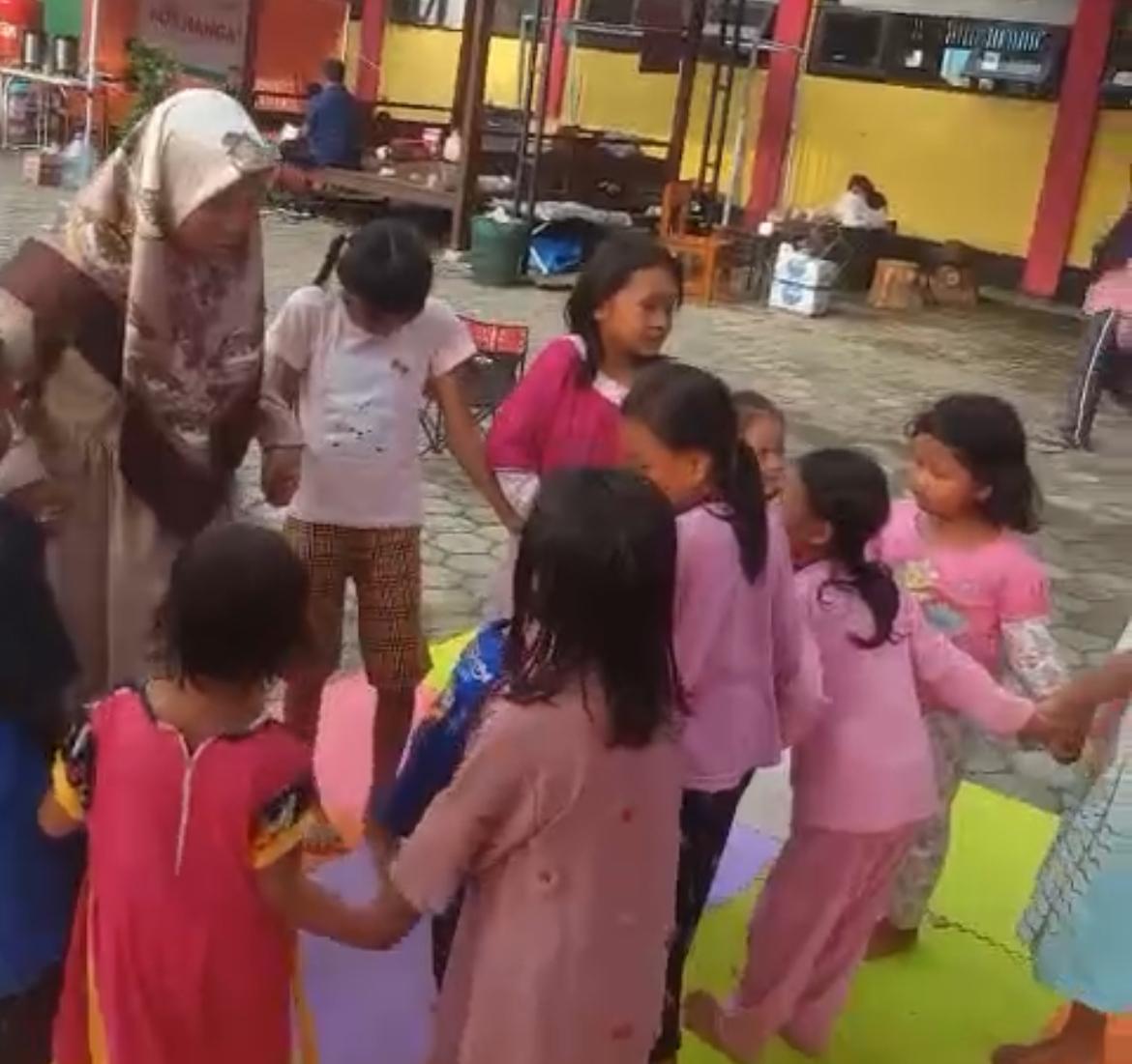 Hakim Ad Hoc Tipikor Ini Bikin Lagu Kekinian Guna Bumikan Pancasila ke Gen A