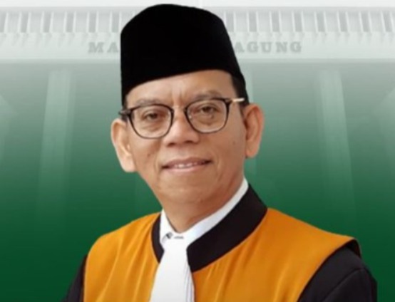 Ketua Kamar Pembinaan MA Raih Kolumnis Favorit Kategori Hakim 2025