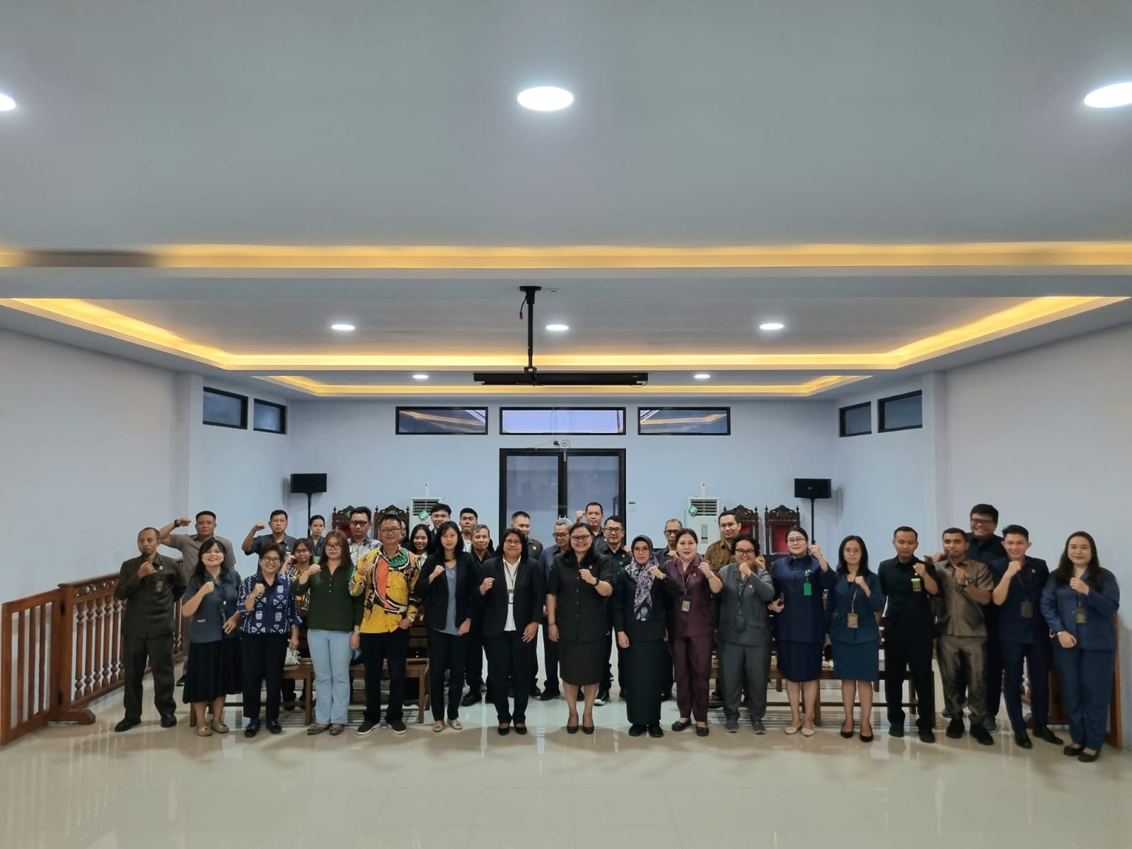 Komitmen Layani Masyarakat, PN Bitung Menandatangani 2 MoU Sekaligus