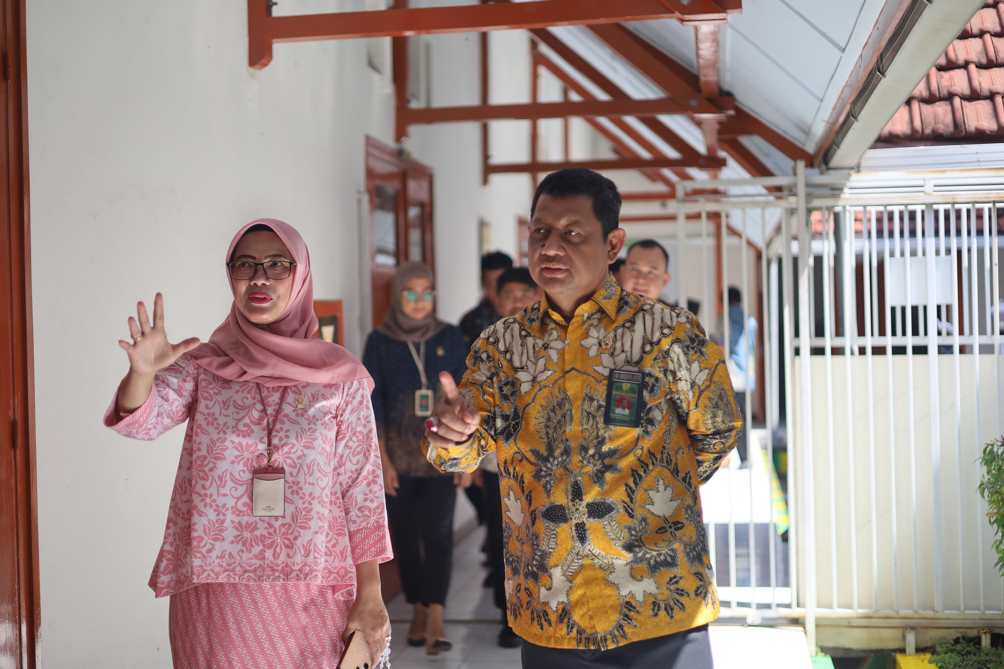 Kunjungi PN Pasuruan, Dirjen Badilum Tekankan  Pentingnya Menjaga Integritas