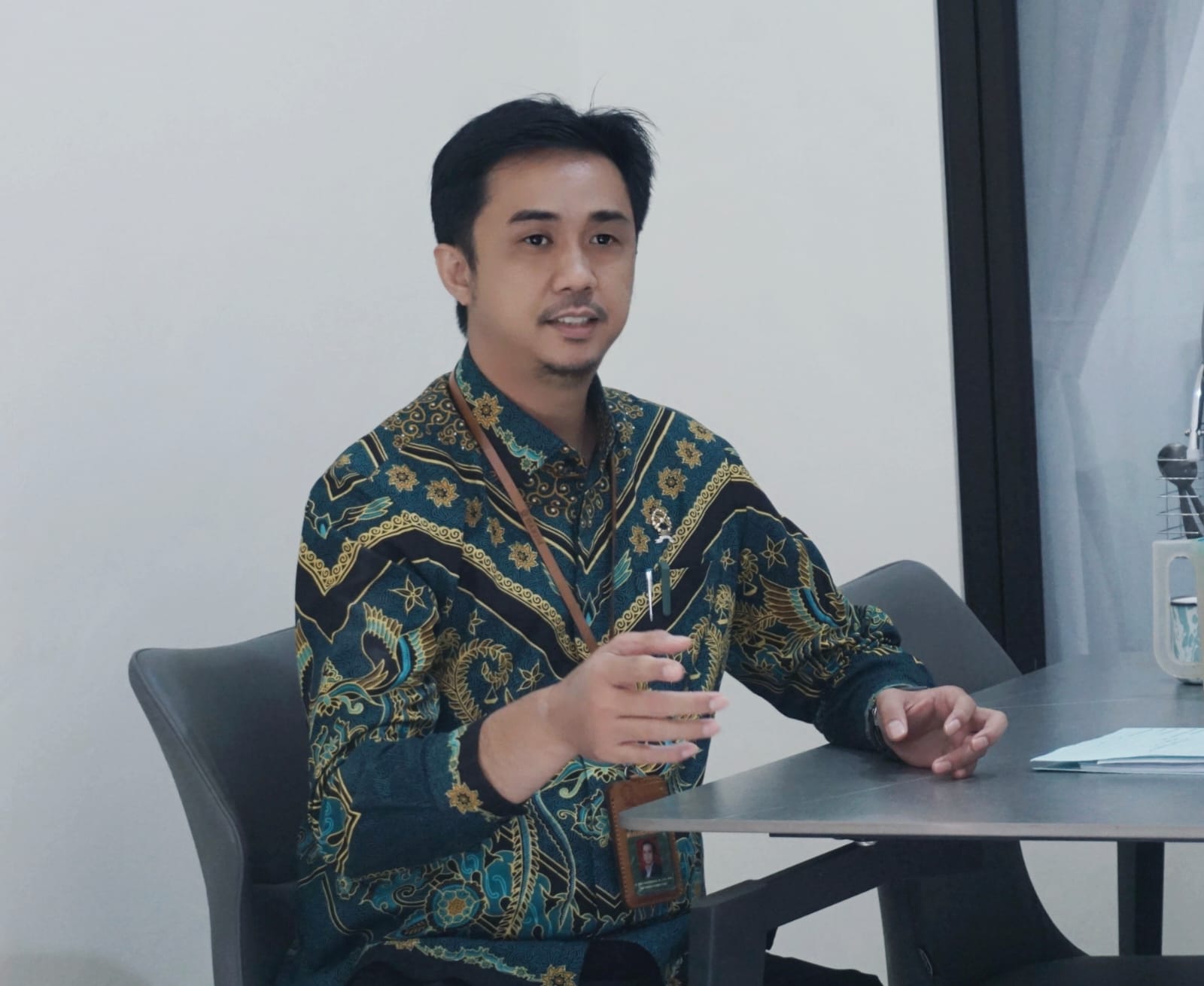 Menelaah Absennya Ketentuan Dua Alat Bukti Dalam Pasal 244 ayat (1) KUHAP Baru