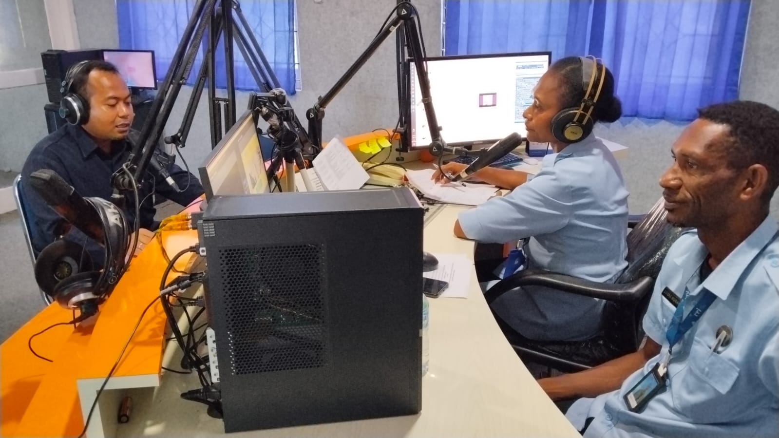 Mengudara di RRI, PN Kaimana Kenalkan Wajah Baru KUHP & KUHAP