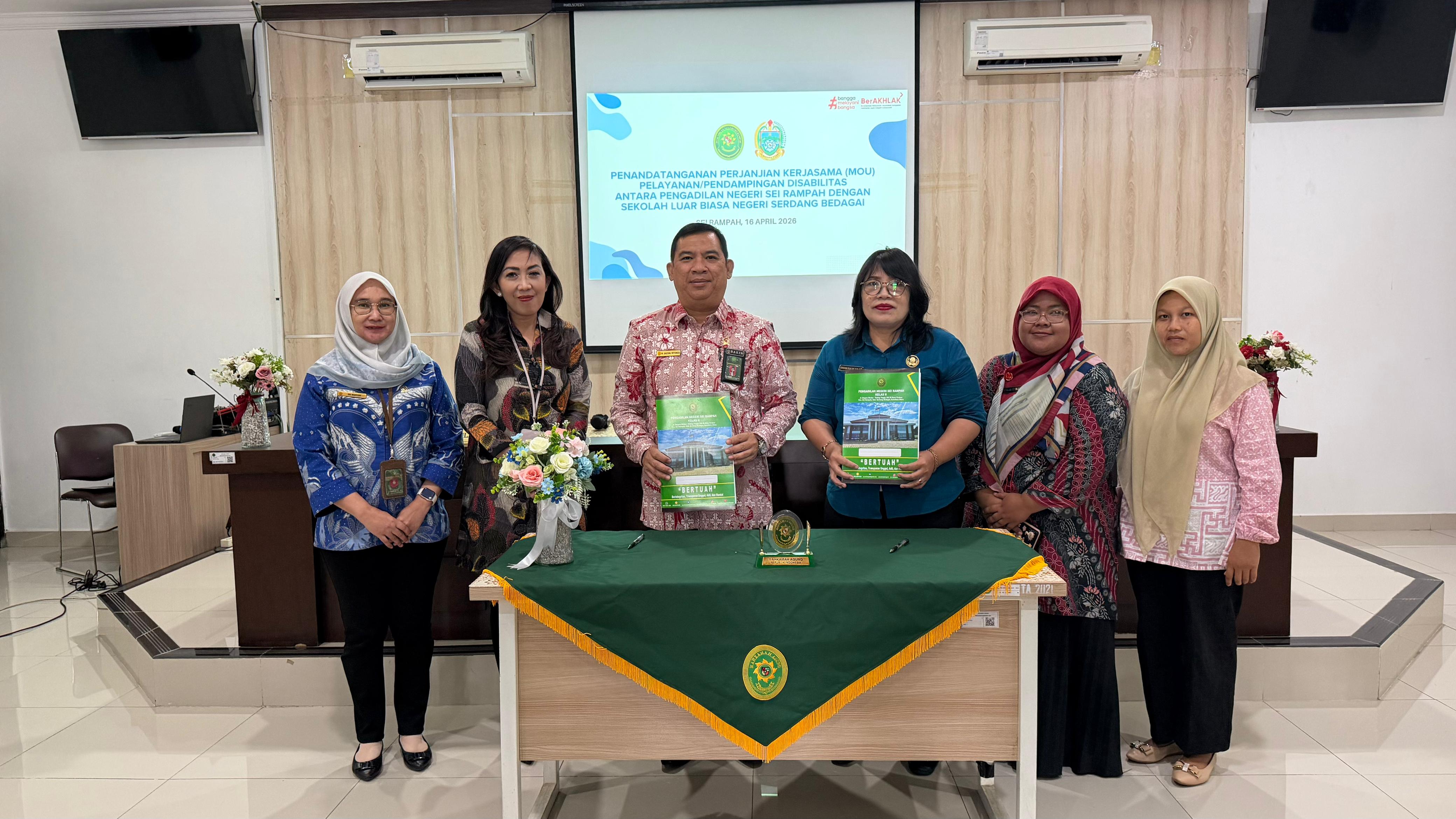 Dok. Pembukaan acara MoU dan Sosialisasi.