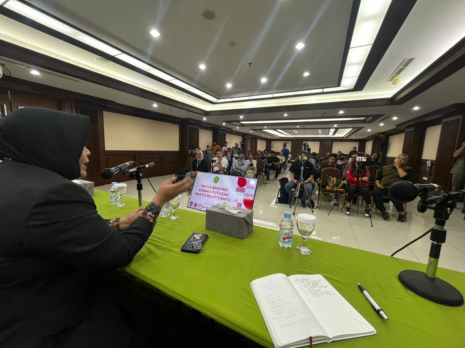 PN Jakpus Siarkan Sidang Putusan Hasto Live di YouTube dan Fasilitasi TV Pool