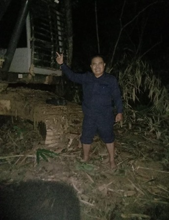 PN Muara Bungo Berhasil Eksekusi Ekskavator di Dalam Hutan