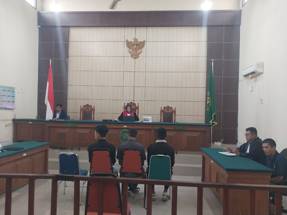 PN Pelalawan Riau Terapkan Pengakuan Bersalah di Kasus Curi Sawit