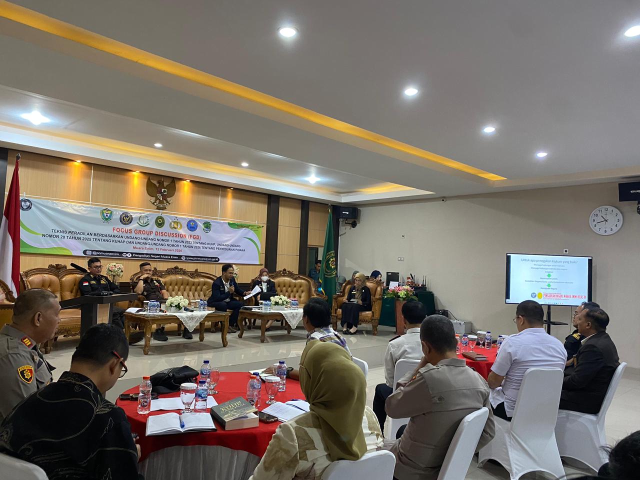 Samakan Presepsi Melalui Diskusi, PN Muara Enim Gelar FGD Bersama Kejaksaan dan Polisi