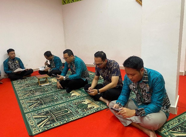 Wujudkan Lingkungan Kerja Religius, PN Rantau Rutin Tadarus Tiap Kamis