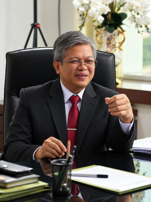 Dr. Hasanudin, S.H., M.H., M.M-Direktur Pembinaan Tenaga Teknis Badilum