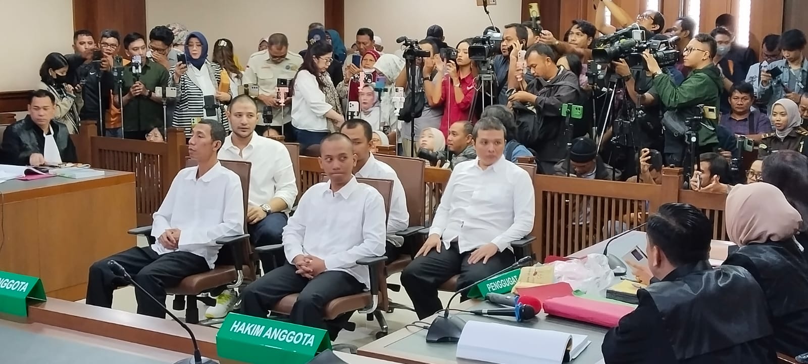 Berita Foto: Ammar Zoni Akhirnya Hadiri Sidang Offline di PN Jakpus
