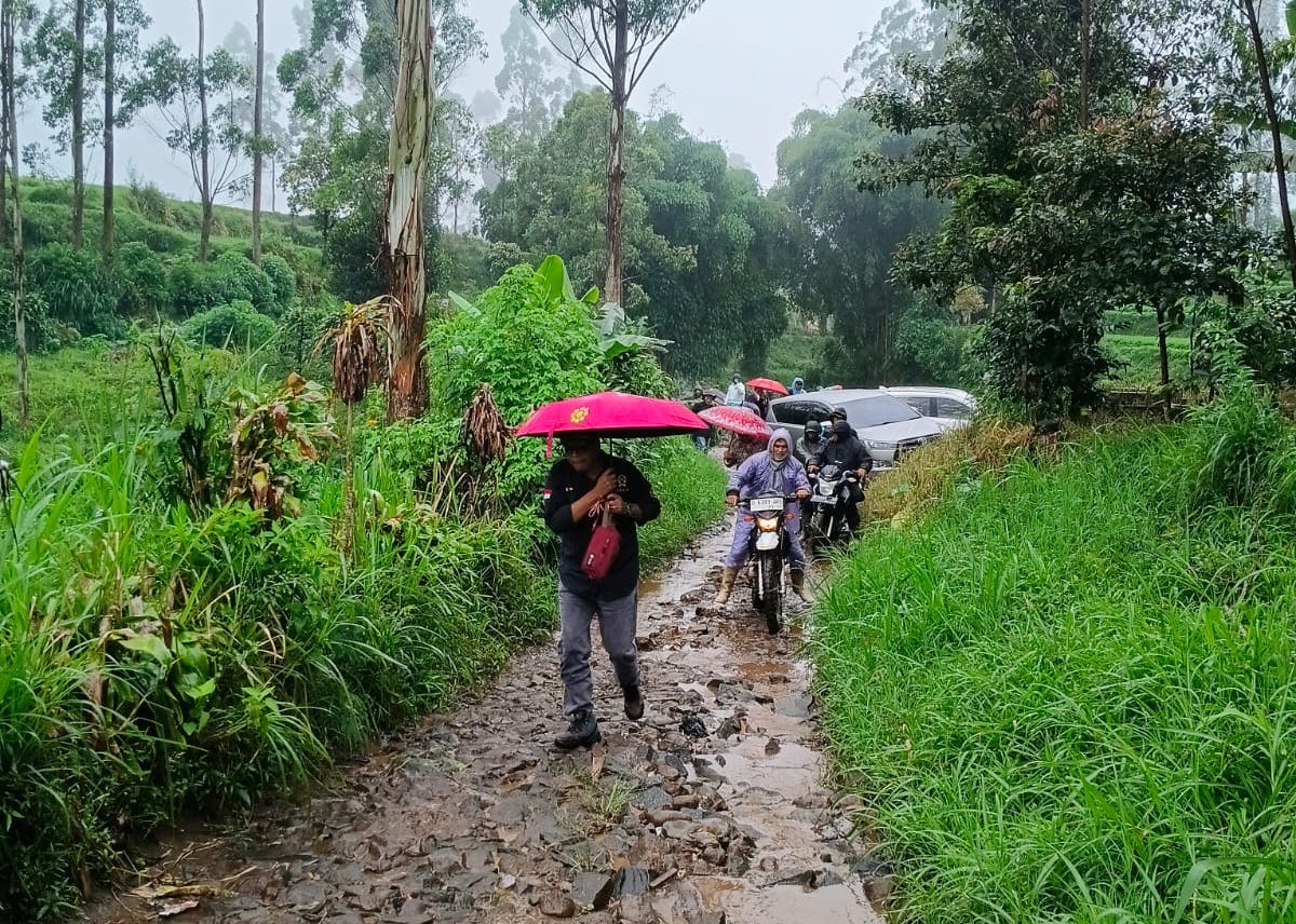 Ketika Descente Berselimut Kabut